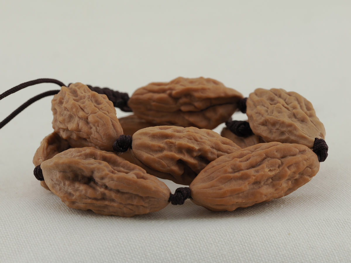 Songshan Toad Head Bead Bracelet — 10.0 mm (Song Shan Ha Ma Tou) — Coiled bracelet view — BD-00003
