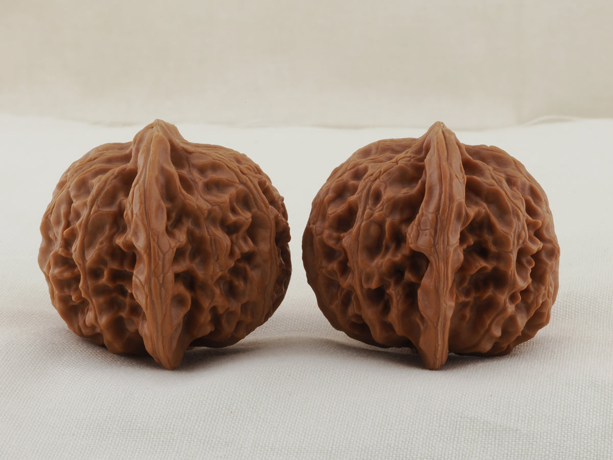 Palace Lantern walnut pair, 40 mm — WW-00022, view 4.