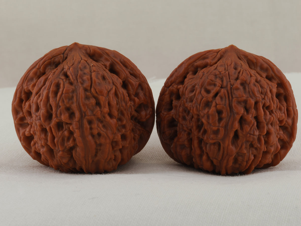 Red Bean Ground-Buried walnut pair, 36 mm — WW-00027, hero view.