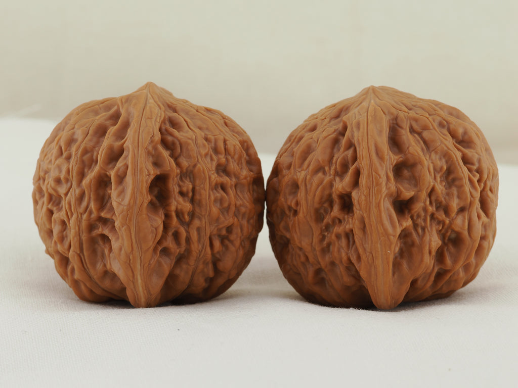 Iron Hammer Walnut Pair — 40.0 mm (Tie Chui) — Opposite side view — WW-00036