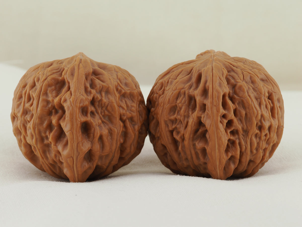 Iron Hammer Walnut Pair — 40.0 mm (Tie Chui) — Opposite side view — WW-00038
