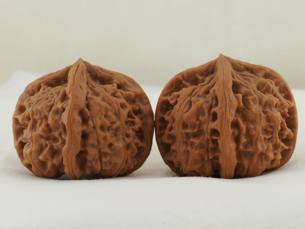 Jade Seal Four Ridge Walnut Pair — 44.0 mm (Yu Xi Si Leng) — Front view — WW-00050
